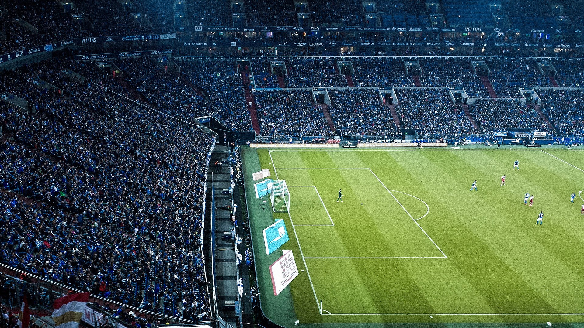 开云体育-法甲密集赛程中球员高频冲刺与伤病发生率的统计分析，法甲爆发大规模冲突